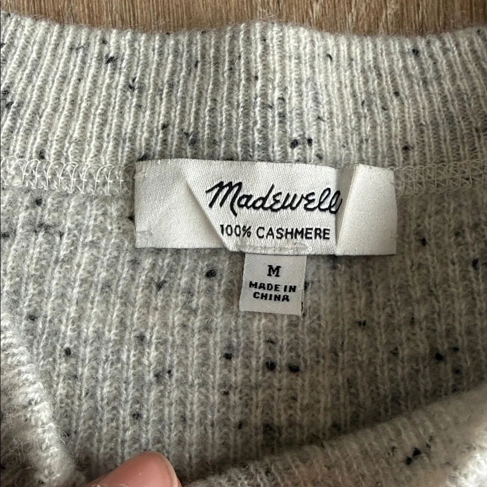 MADEWELL 100% CASHMERE CREWNECK SWEATER CREAM/LIGHT GRAY SPECKLED SIZE MEDIUM - Picture 4 of 4